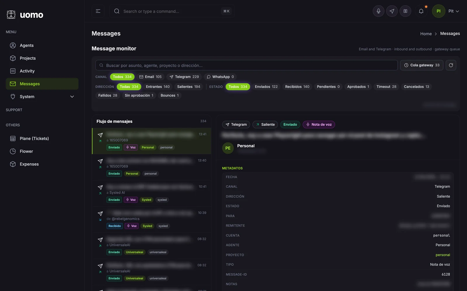 Monitor de mensajes del sistema: cada consulta de propietario entra, se clasifica y se contesta con registro completo